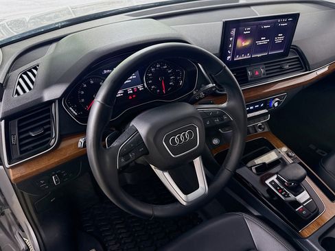 Used 2023 Audi Q5 2.0T Premium w/ Convenience Package AWD/4WD image 22