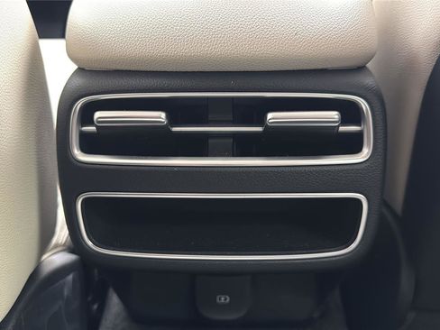 Used 2026 Genesis GV70 2.5T Select AWD/4WD image 27