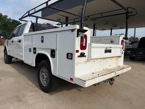 Used 2019 Ford F250 XL w/ Power Equipment Group AWD/4WD image 12