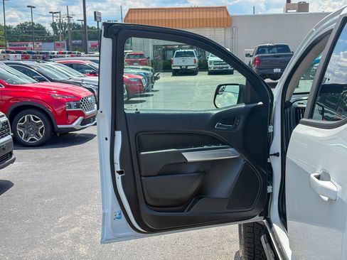 Used 2019 Chevrolet Colorado ZR2 AWD/4WD image 20