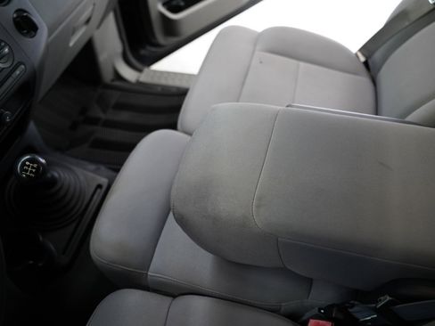 Used 2005 Ford F150 XL image 17