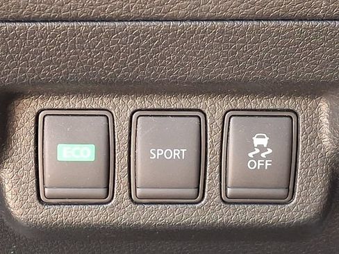 Used 2018 Nissan Sentra SR FWD image 25