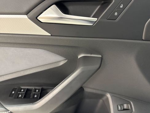 New 2027 Volkswagen Jetta SE FWD image 10