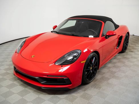 Certified 2025 Porsche 718 Boxster GTS RWD image 33