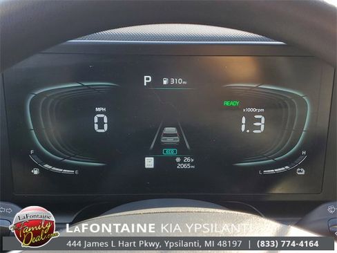 Certified 2025 Kia Niro LX image 14