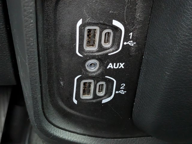 Used 2022 RAM 1500 Laramie RWD image 21