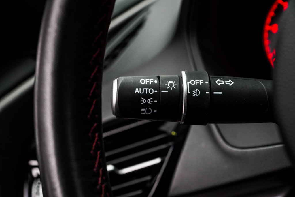 Used 2023 Acura RDX w/ Advance Package FWD image 36