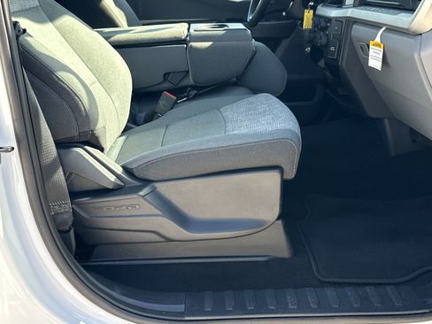 Used 2024 Ford F250 XLT image 13