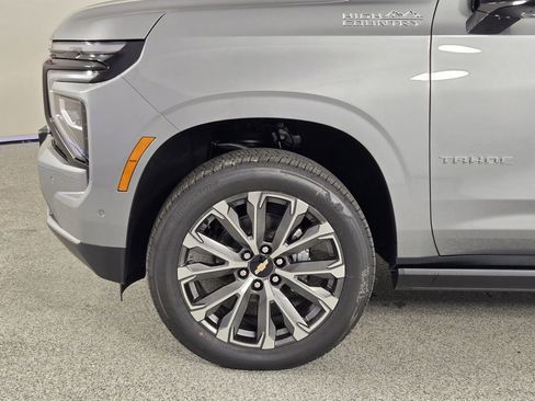 New 2026 Chevrolet Tahoe High Country AWD/4WD image 8