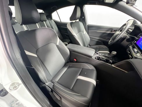 Used 2026 Toyota Camry SE w/ Convenience Package FWD image 30