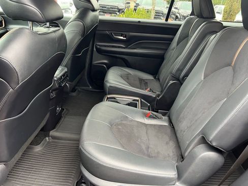Certified 2024 Toyota Grand Highlander AWD Hybrid image 18