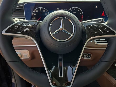 New 2026 Mercedes-Benz GLE 450 4MATIC image 25