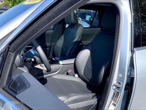 Used 2026 Mercedes-Benz GLC 300 4MATIC image 6