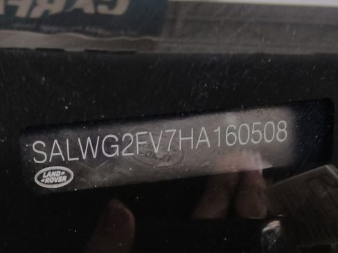 Used 2017 Land Rover Range Rover Sport SE AWD/4WD image 18