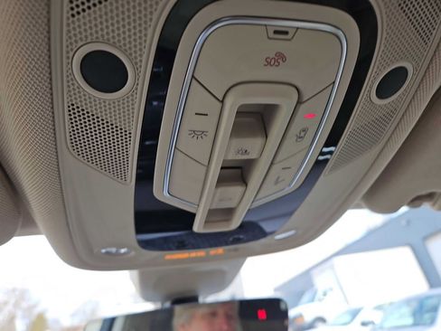 Used 2018 Audi Q7 3.0T Prestige w/ Prestige Package image 24