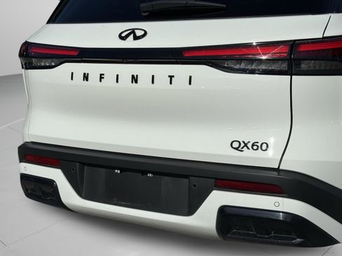 Used 2025 INFINITI QX60 Pure FWD image 31