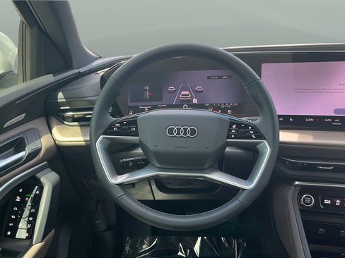New 2026 Audi Q5 Premium Plus AWD/4WD image 10