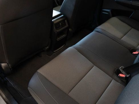 Used 2024 Honda CR-V LX image 18