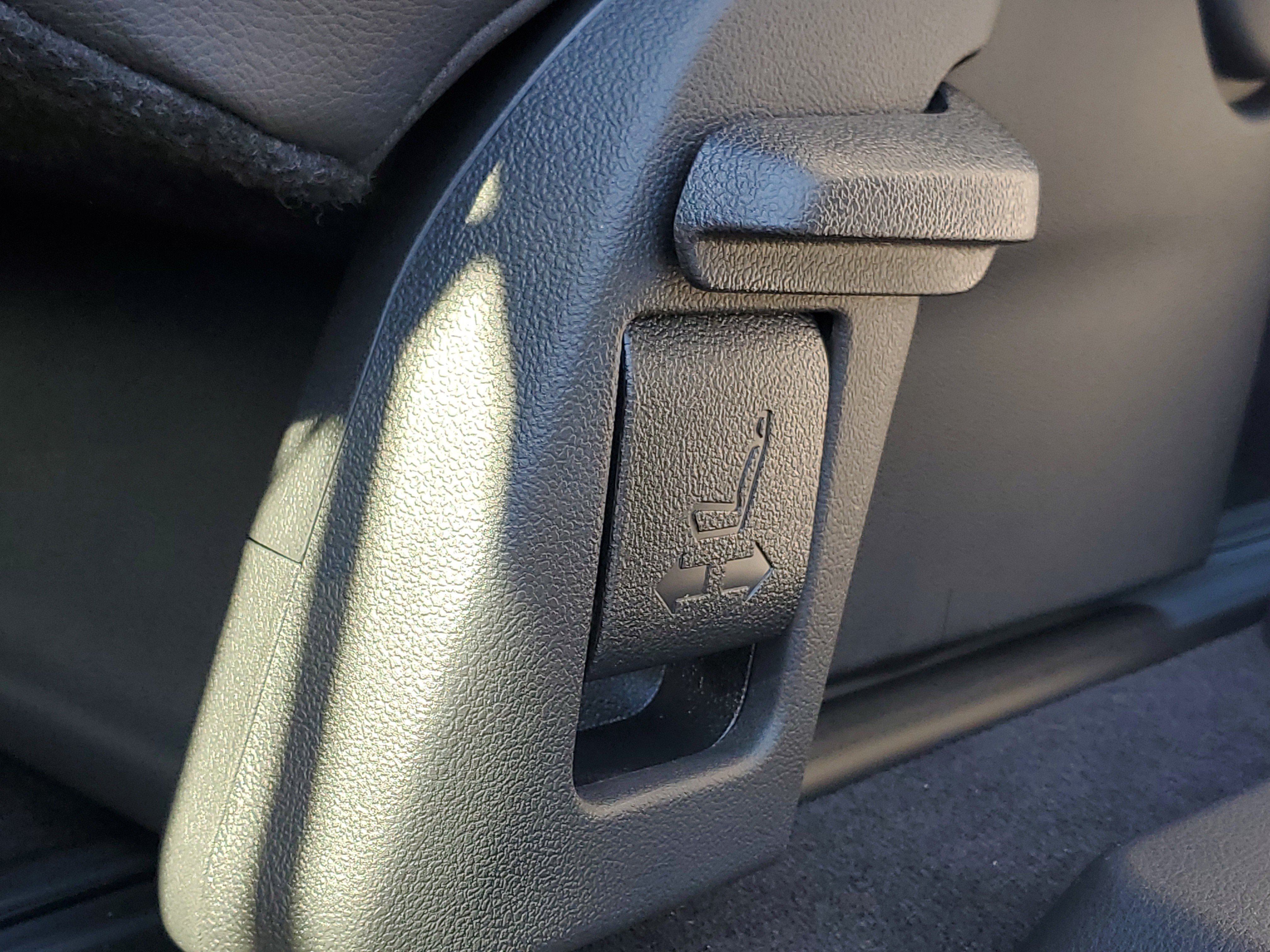 New 2026 Toyota Sienna Platinum AWD/4WD image 15