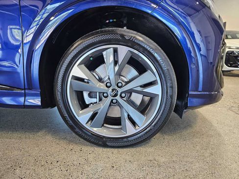 Used 2023 Audi Q4 e-tron Prestige w/ Black Optic Package AWD/4WD image 9