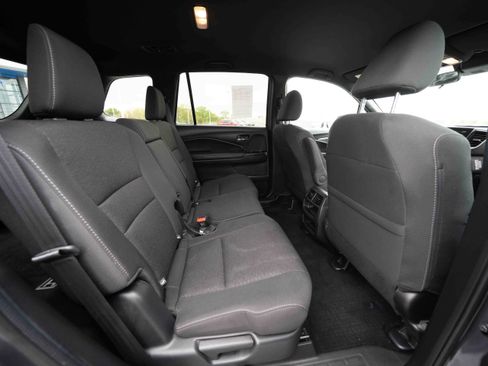 Used 2021 Honda Passport Sport image 25