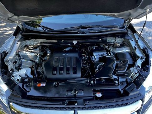 Used 2020 Mitsubishi Eclipse Cross ES image 51