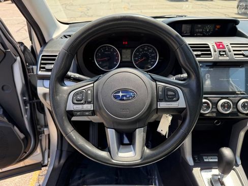 Used 2018 Subaru Forester 2.5i Premium w/ All-Weather Package AWD/4WD image 12