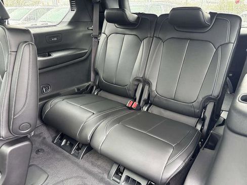 New 2026 Jeep Grand Cherokee L Limited AWD/4WD image 8
