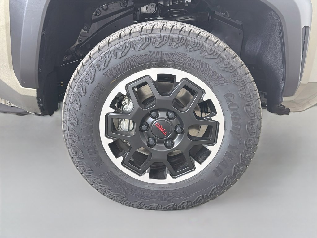 New 2026 Toyota Tacoma TRD Off-Road w/ TRD Off Road Premium Package AWD/4WD image 26