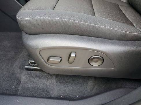 New 2026 Chevrolet Traverse LT FWD image 15