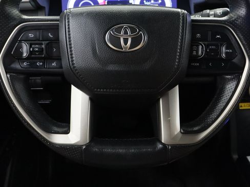 Certified 2025 Toyota 4Runner TRD Off-Road Premium w/ Tow Technology Package AWD/4WD image 27