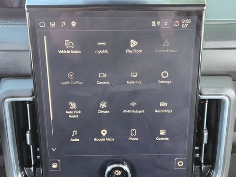 Used 2025 GMC Yukon Denali AWD/4WD image 15