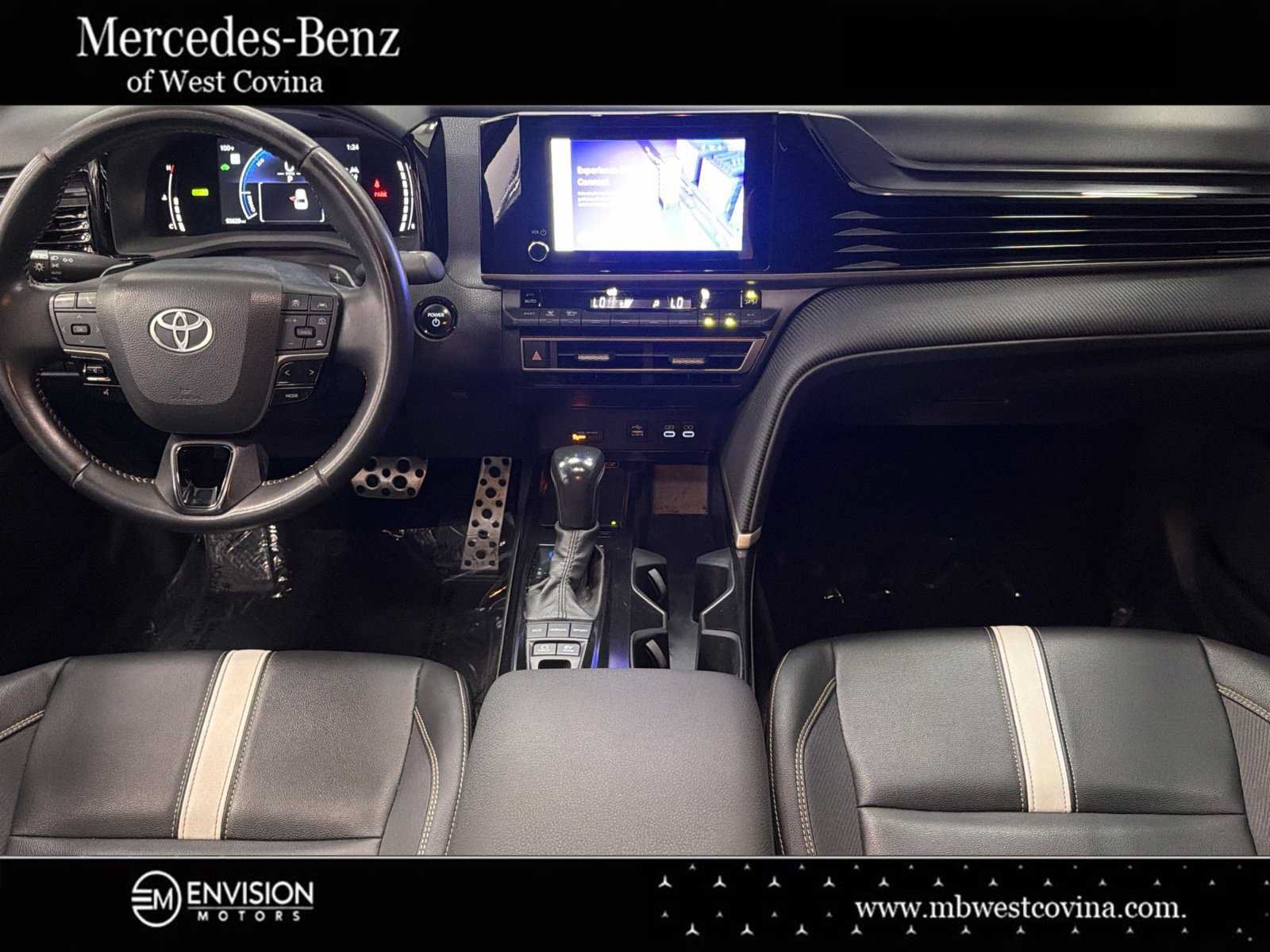 Used 2025 Toyota Camry SE FWD image 34