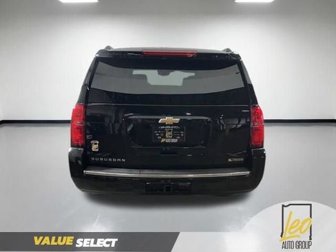 Used 2017 Chevrolet Suburban Premier AWD/4WD image 5
