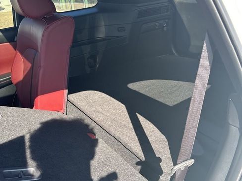 Used 2025 MAZDA CX-70 Plug-In Hybrid w/ Premium Plus image 23