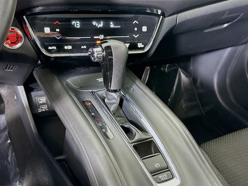 Used 2021 Honda HR-V EX image 8