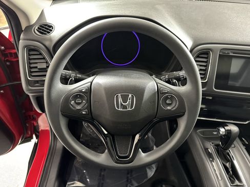 Used 2016 Honda HR-V EX image 16