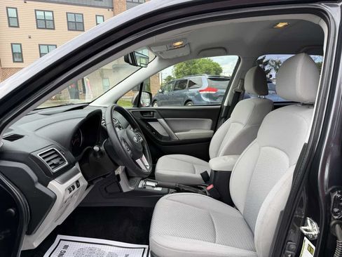 Used 2017 Subaru Forester 2.5i w/ Alloy Wheel Package AWD/4WD image 9