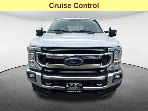 Used 2021 Ford F350 XLT w/ XLT Premium Package AWD/4WD image 4
