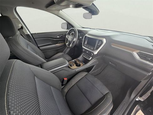 Used 2023 GMC Acadia SLE image 48