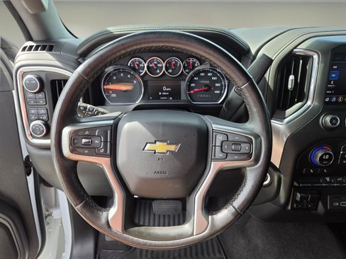 Used 2022 Chevrolet Silverado 2500 LTZ AWD/4WD image 17