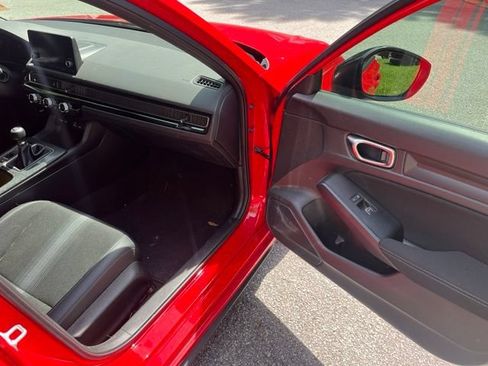 Used 2022 Honda Civic Sport image 10