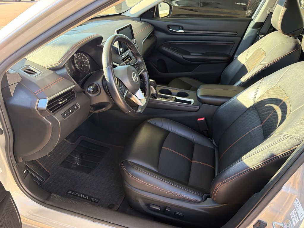 Used 2021 Nissan Altima 2.5 SR w/ SR Premium Package FWD image 8