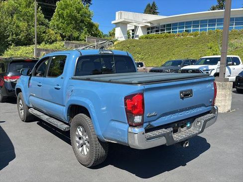 Certified 2019 Toyota Tacoma SR5 AWD/4WD image 3