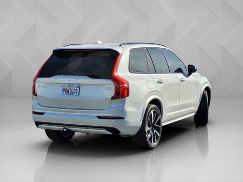 Certified 2023 Volvo XC90 T8 Ultimate w/ Lounge Package image 6