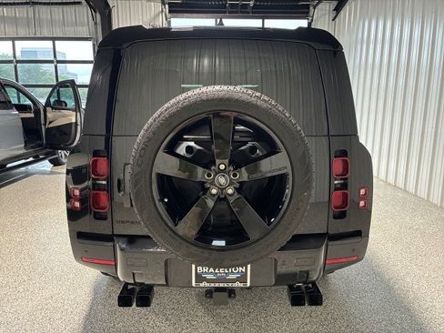 Used 2024 Land Rover Defender 130 S AWD/4WD image 6