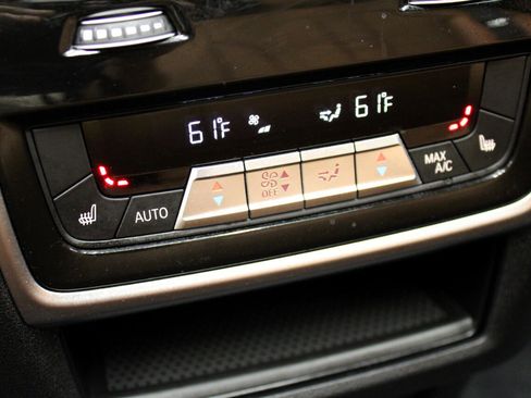 Used 2019 BMW X5 xDrive40i w/ Convenience Package image 42