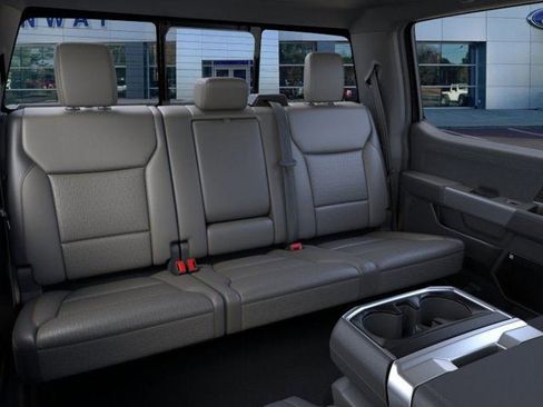 New 2025 Ford F150 Lariat w/ Equipment Group 502A High image 11