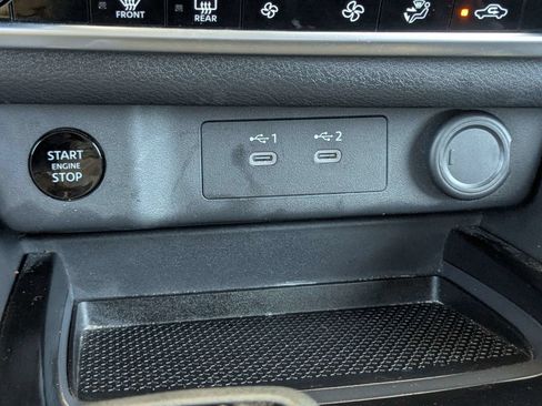 Used 2026 Nissan Rogue SV FWD image 25