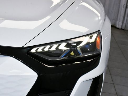 Used 2024 Audi RS e-tron GT w/ Ceramic Brake Package image 84